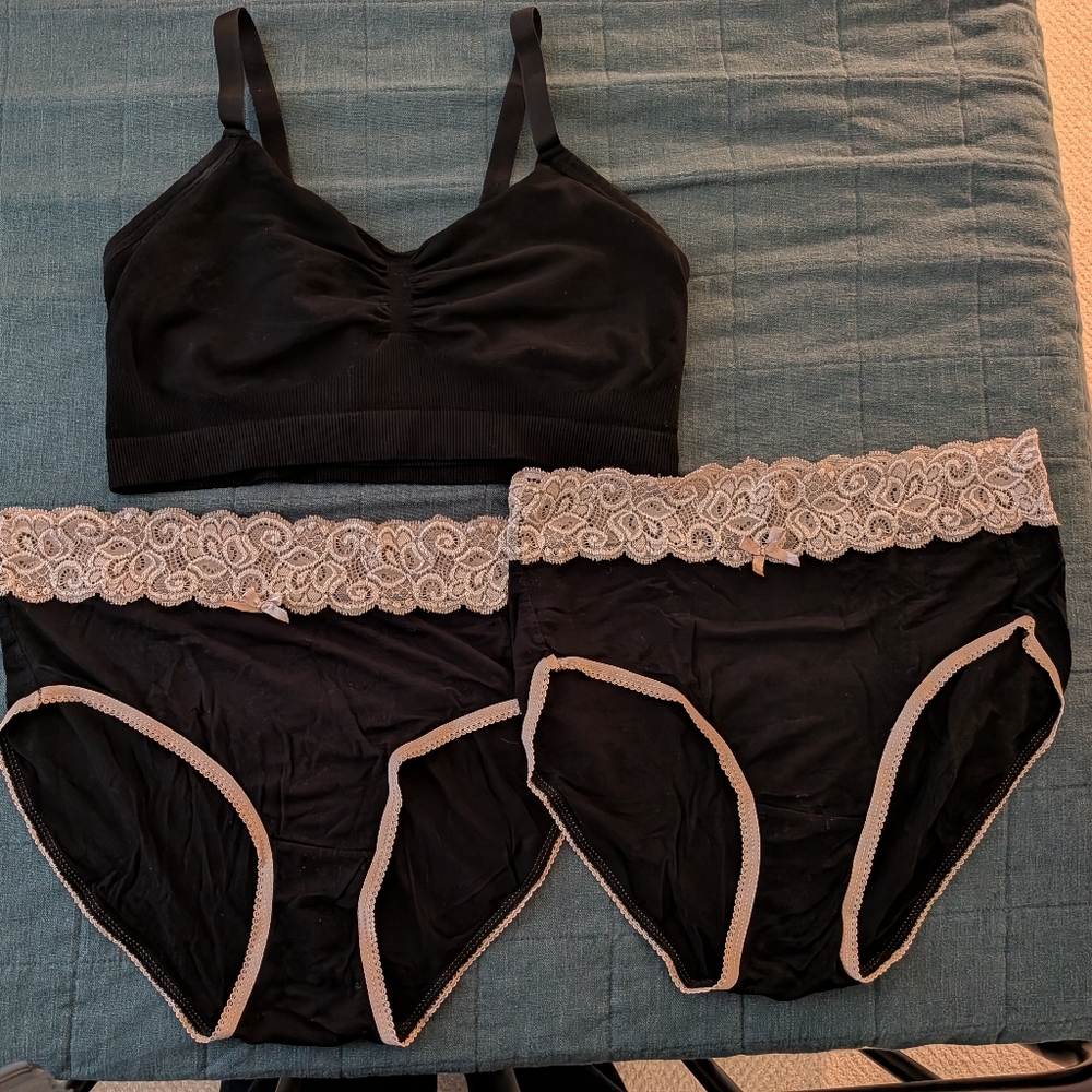 Kindred Bravely Sublime Bamboo Hands-Free Pumping Lounge & Sleep Bra W/Underwear